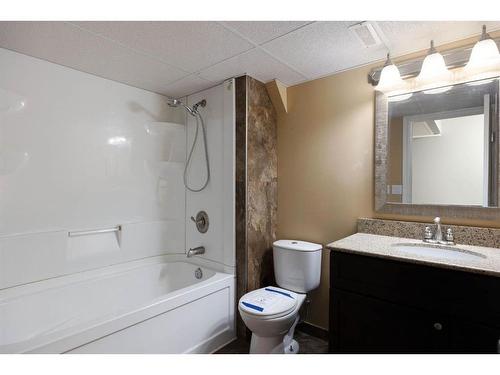 108 Wild Rose Street, Fort Mcmurray, AB - Indoor Photo Showing Bathroom