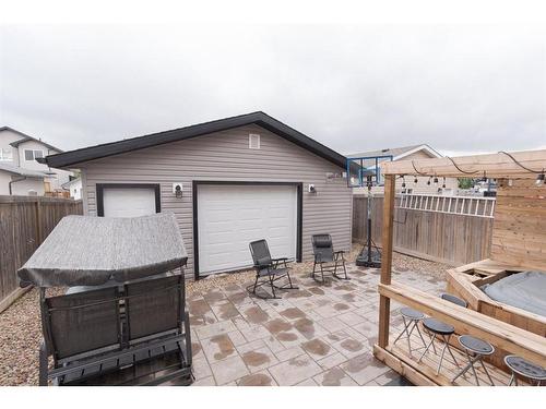117 Crabapple Way, Fort Mcmurray, AB - Outdoor With Exterior