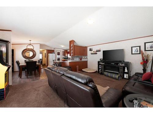 144 Grey Owl Place, Fort Mcmurray, AB - Indoor Photo Showing Living Room
