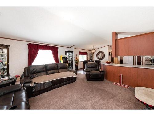 144 Grey Owl Place, Fort Mcmurray, AB - Indoor Photo Showing Other Room