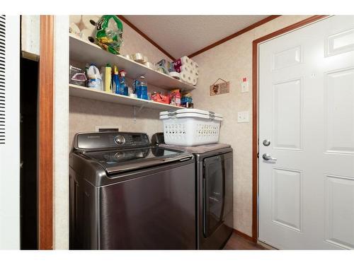 144 Grey Owl Place, Fort Mcmurray, AB - Indoor Photo Showing Laundry Room