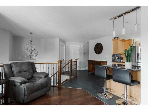 299 Warren Road, Fort Mcmurray, AB - Indoor Photo Showing Other Room