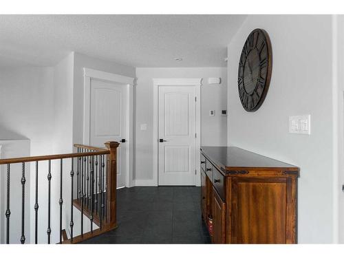 299 Warren Road, Fort Mcmurray, AB - Indoor Photo Showing Other Room