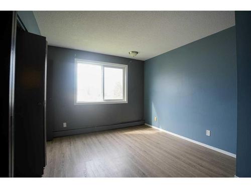 305-10014 Morrison Street, Fort Mcmurray, AB - Indoor Photo Showing Other Room