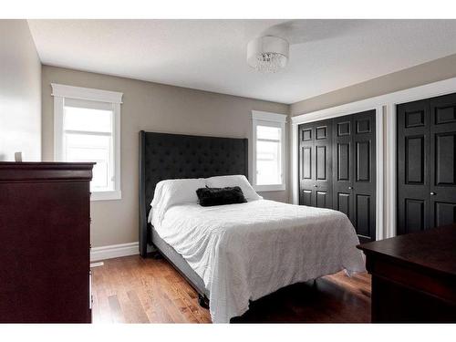168 Atkinson Lane, Fort Mcmurray, AB - Indoor Photo Showing Bedroom