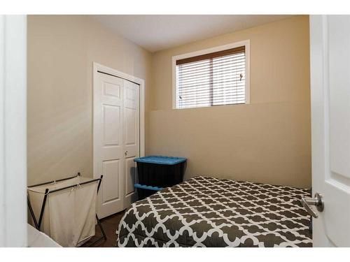 101 Lanauze Street, Fort Mcmurray, AB - Indoor Photo Showing Bedroom