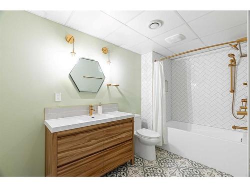 306 Berard Crescent, Fort Mcmurray, AB - Indoor Photo Showing Bathroom