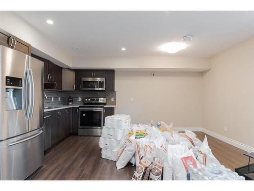 132 Gravelstone Road, Fort Mcmurray, AB - Indoor Photo Showing Kitchen