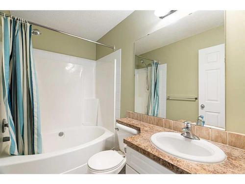 101 Saline Creek Way, Fort Mcmurray, AB - Indoor Photo Showing Bathroom