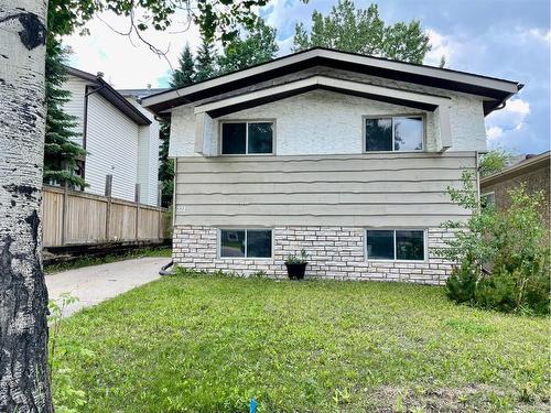 221 Timberline Drive, Fort Mcmurray, AB - Outdoor