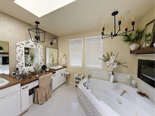 136 Burton Place, Fort Mcmurray, AB - Indoor Photo Showing Bathroom