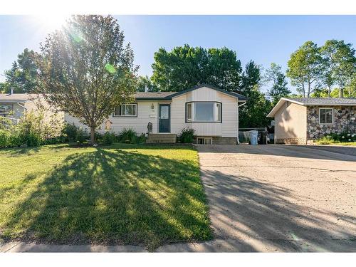 14 Moberly Crescent, Fort Mcmurray, AB - Outdoor