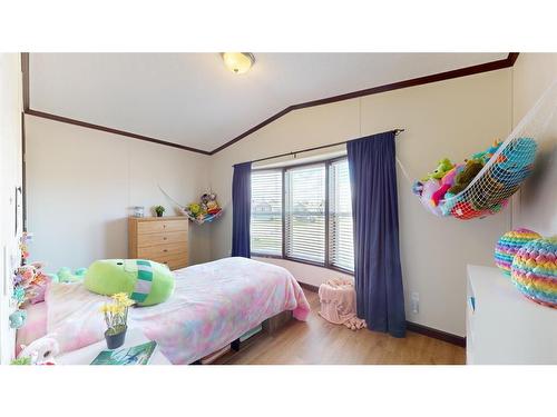 108 Belgian Green, Fort Mcmurray, AB - Indoor Photo Showing Bedroom