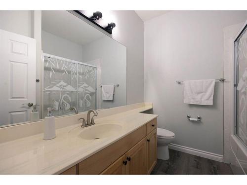 127 Berard Crescent, Fort Mcmurray, AB - Indoor Photo Showing Bathroom