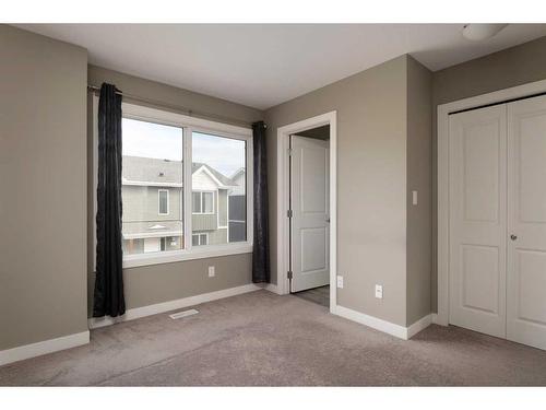 14-401 Athabasca Avenue, Fort Mcmurray, AB - Indoor Photo Showing Other Room