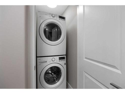 Unit# 36-284 Shalestone Way, Fort Mcmurray, AB - Indoor Photo Showing Laundry Room
