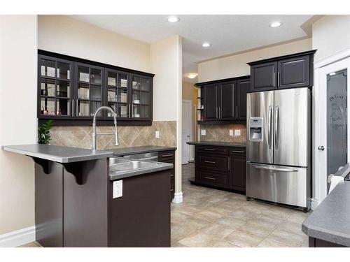 118 Pebble Lane, Fort Mcmurray, AB - Indoor Photo Showing Kitchen With Stainless Steel Kitchen With Upgraded Kitchen