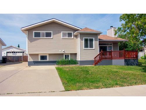 125 Cameron Drive, Fort Mcmurray, AB - Outdoor With Deck Patio Veranda With Facade