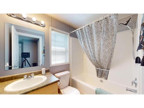 120 Ash Way, Fort Mcmurray, AB - Indoor Photo Showing Bathroom