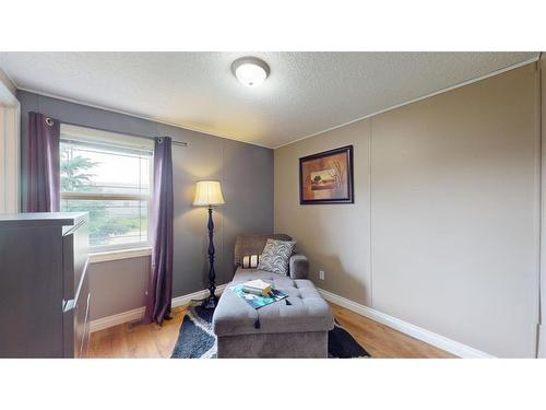120 Ash Way, Fort Mcmurray, AB - Indoor Photo Showing Bedroom