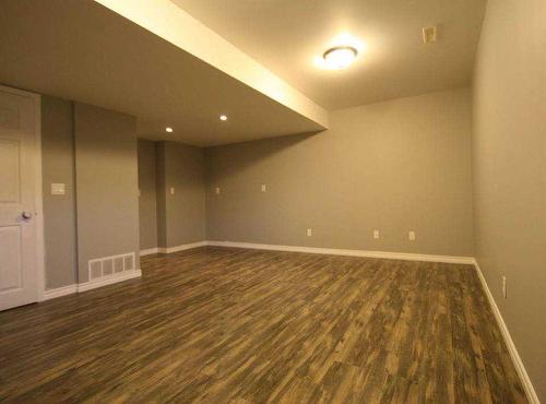28-411 Williams Drive, Fort Mcmurray, AB - Indoor Photo Showing Other Room