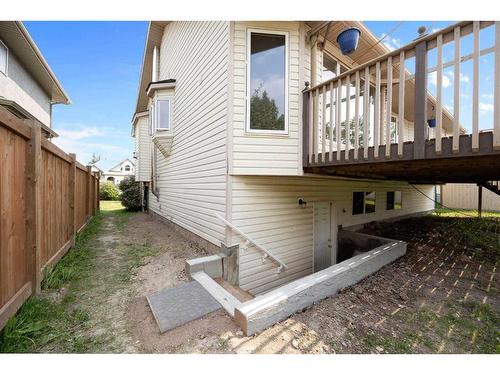 176 Burton Place, Fort Mcmurray, AB - Outdoor With Exterior