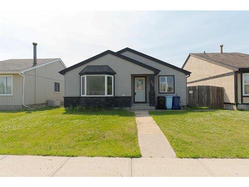 361 Bird Crescent, Fort Mcmurray, AB - Outdoor