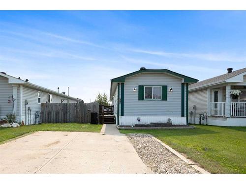 109 Waterhouse Street, Fort Mcmurray, AB - Outdoor