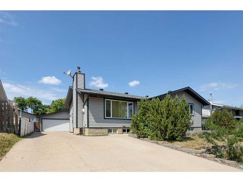 577 Beacon Hill Drive, Fort Mcmurray, AB - Outdoor