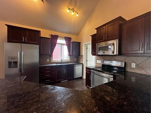 224 Fireweed Crescent, Fort Mcmurray, AB - Indoor Photo Showing Kitchen