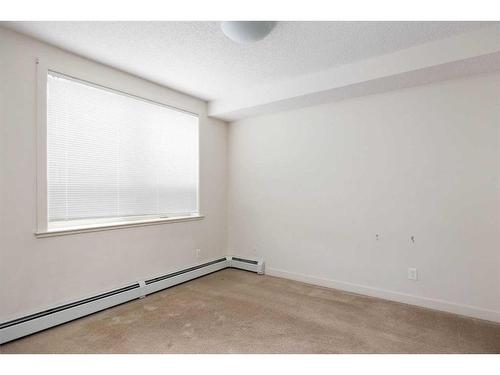 2611-135B Sandpiper Road, Fort Mcmurray, AB - Indoor Photo Showing Other Room