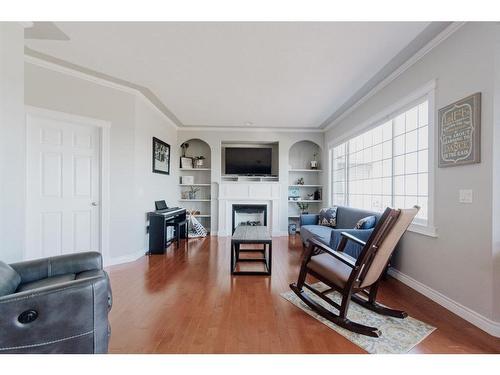 191 Woodpecker Way, Fort Mcmurray, AB - Indoor Photo Showing Living Room With Fireplace