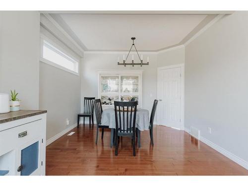 191 Woodpecker Way, Fort Mcmurray, AB - Indoor Photo Showing Dining Room