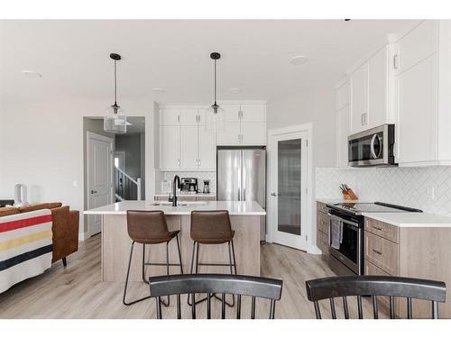 120 Walnut Place, Fort Mcmurray, AB - Indoor Photo Showing Kitchen With Upgraded Kitchen