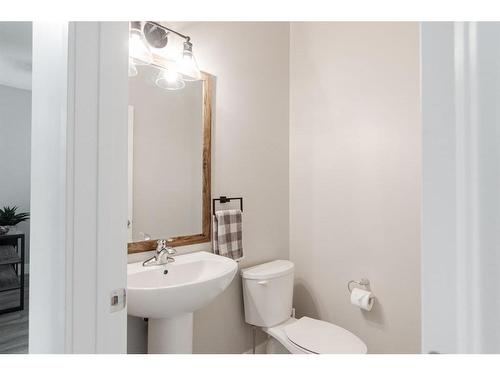120 Walnut Place, Fort Mcmurray, AB - Indoor Photo Showing Bathroom