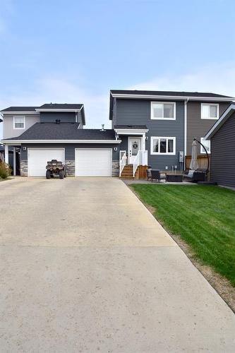 118 Aspenhill Drive, Fort Mcmurray, AB - Outdoor With Facade