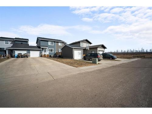 118 Aspenhill Drive, Fort Mcmurray, AB - Outdoor