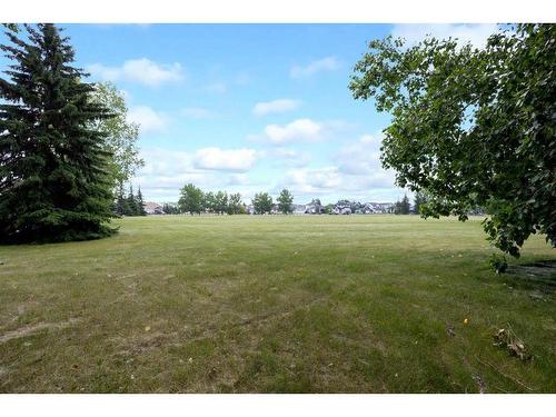 293 Ball Place, Fort Mcmurray, AB - Outdoor With View