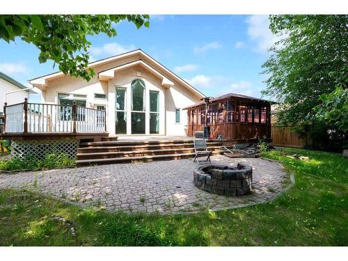293 Ball Place, Fort Mcmurray, AB - Outdoor With Deck Patio Veranda