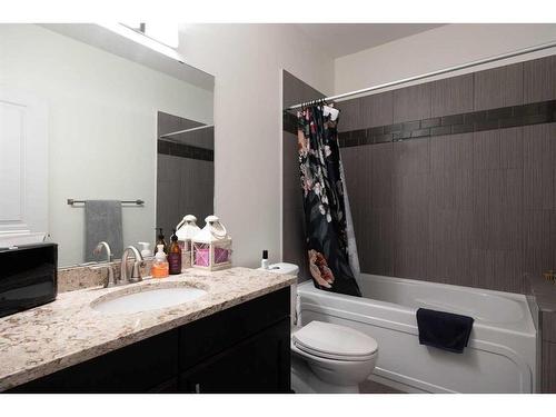 288 Falcon Drive, Fort Mcmurray, AB - Indoor Photo Showing Bathroom