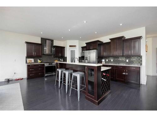 288 Falcon Drive, Fort Mcmurray, AB - Indoor Photo Showing Kitchen With Upgraded Kitchen