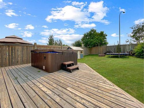 146 Plamondon Way, Fort Mcmurray, AB - Outdoor With Deck Patio Veranda With Backyard