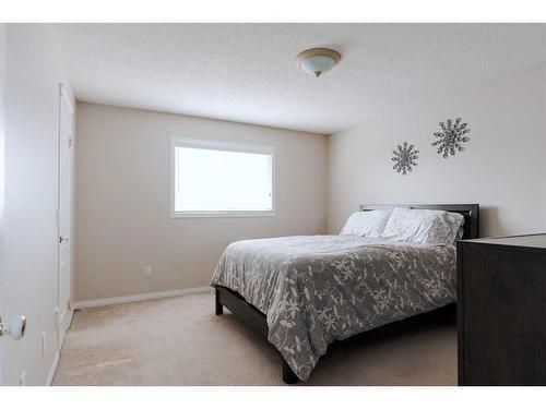 122 Archibald Bay, Fort Mcmurray, AB - Indoor Photo Showing Bedroom