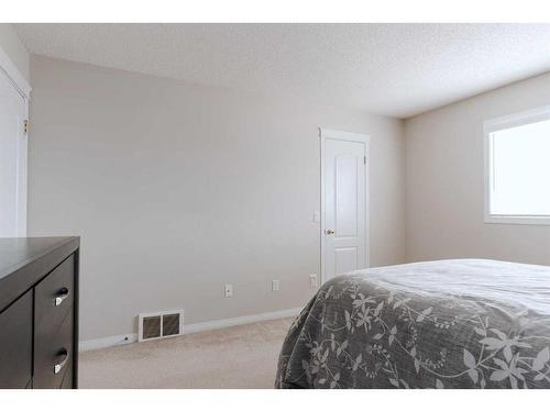 122 Archibald Bay, Fort Mcmurray, AB - Indoor Photo Showing Bedroom