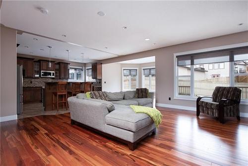 105 Cormorant Place, Fort Mcmurray, AB - Indoor Photo Showing Living Room