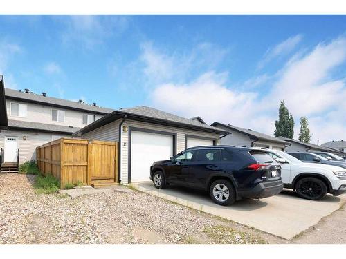 107 Sandpiper Road, Fort Mcmurray, AB - Outdoor
