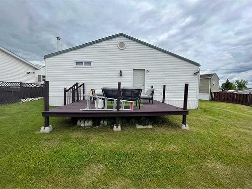 121 Grant Bay, Fort Mcmurray, AB - Outdoor With Deck Patio Veranda With Exterior