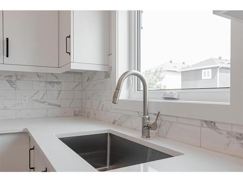 145 Athabasca Crescent, Fort Mcmurray, AB - Indoor Photo Showing Kitchen