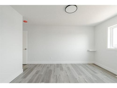 145 Athabasca Crescent, Fort Mcmurray, AB - Indoor Photo Showing Other Room