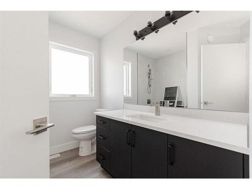 145 Athabasca Crescent, Fort Mcmurray, AB - Indoor Photo Showing Bathroom